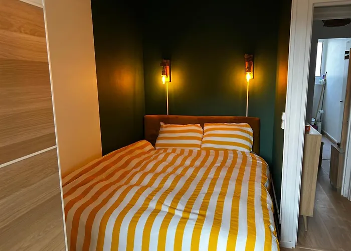 Un à Côté De La Cité Florale Appartement *