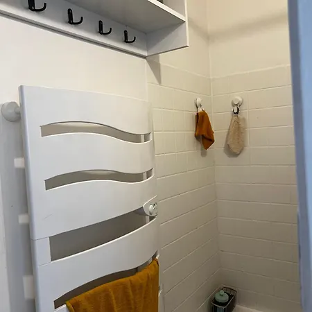 Un à Côté De La Cité Florale Apartamento